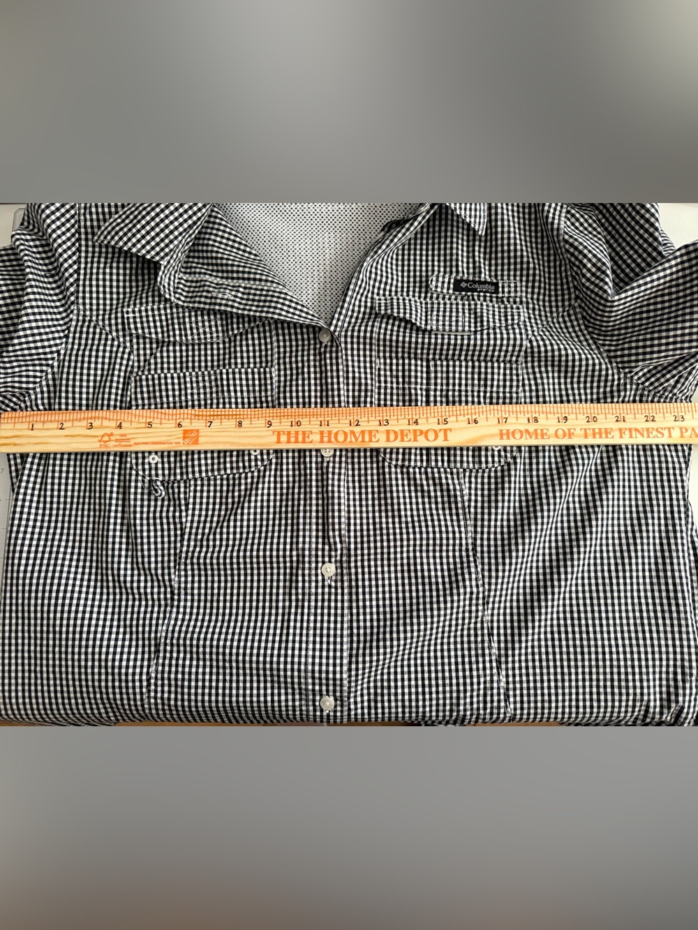 Columbia Women’s Black & White Gingham Button-Down Roll Tab Sleeve Shirt - Picture 5 of 6